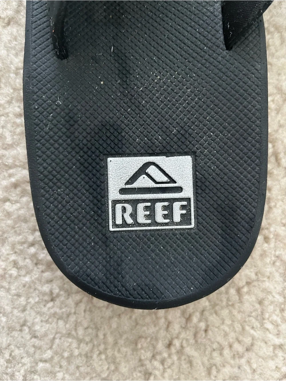 Reef Fanning Flip Flop with Bottle Opener Black Size 10 Men’s - Picture 2 of 7